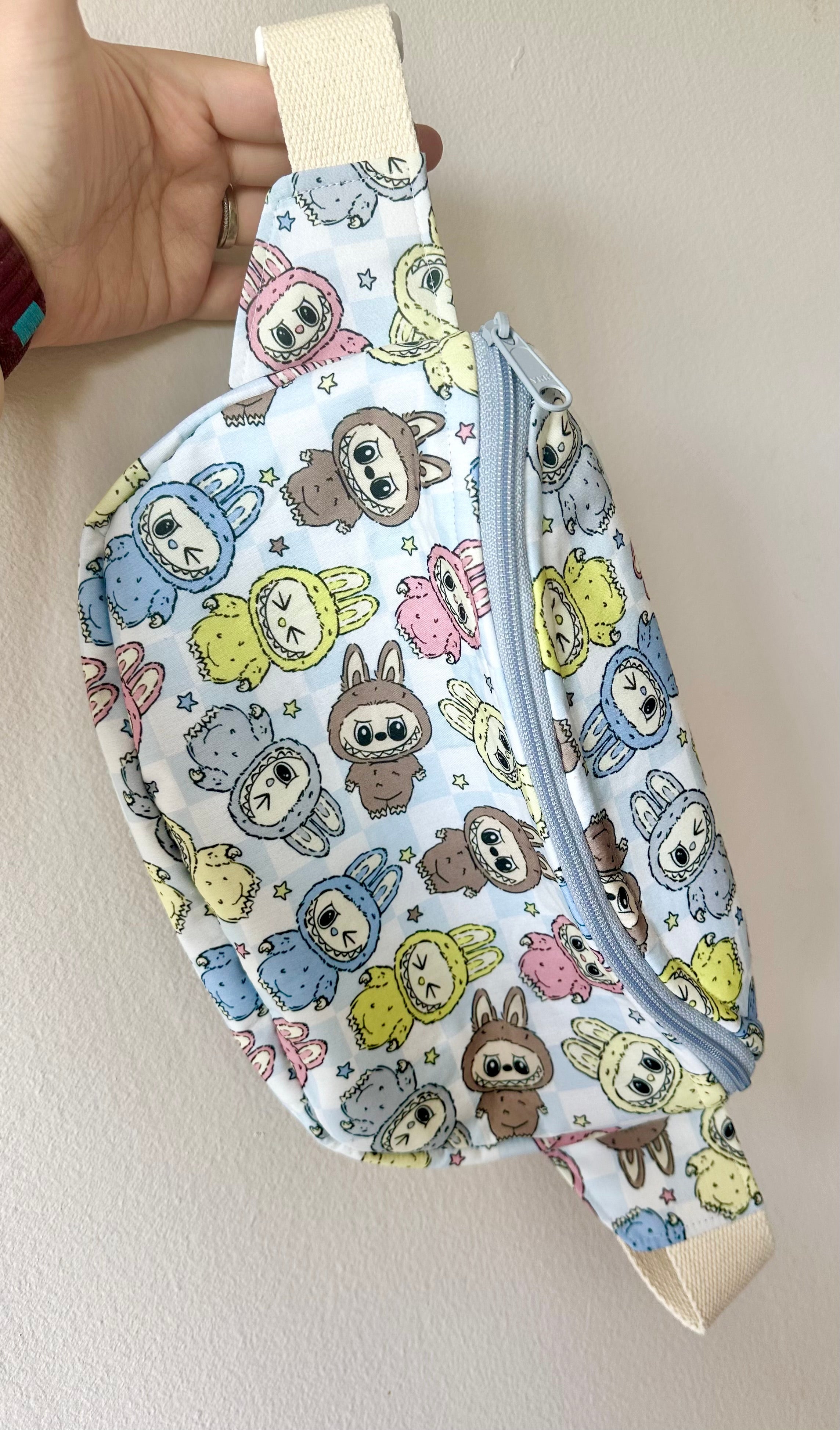 La bubu Crossbody Bag